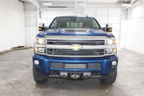 Deep Ocean Blue Metallic 2019 Chevrolet Silverado 2500 High Country
