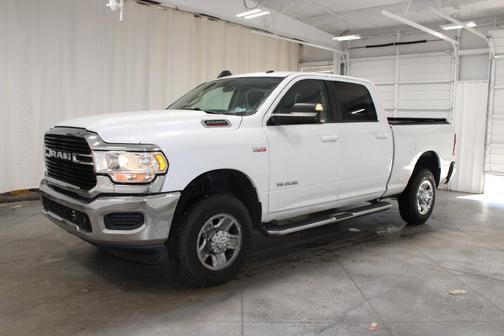 Bright White Clearcoat 2020 RAM 2500 Big Horn