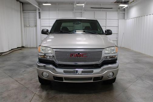2004 GMC Sierra 2500 SLE