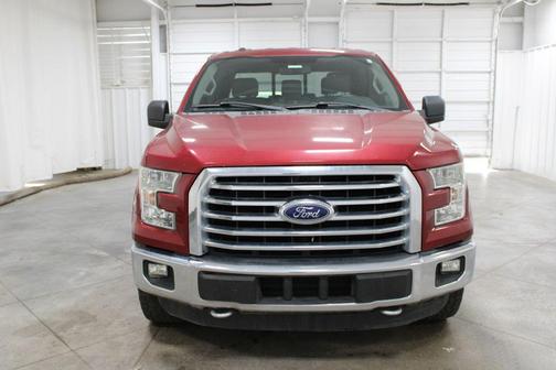 Ruby Red Metallic Tinted Clearcoat 2016 Ford F-150 XLT