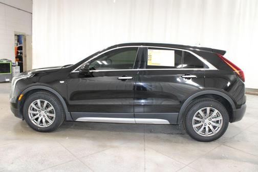 Stellar Black Metallic 2020 Cadillac XT4 Premium Luxury