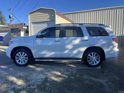 2014 Toyota Sequoia Platinum