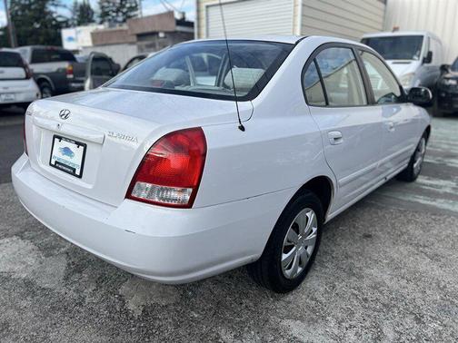 Nordic White 2003 Hyundai ELANTRA GLS