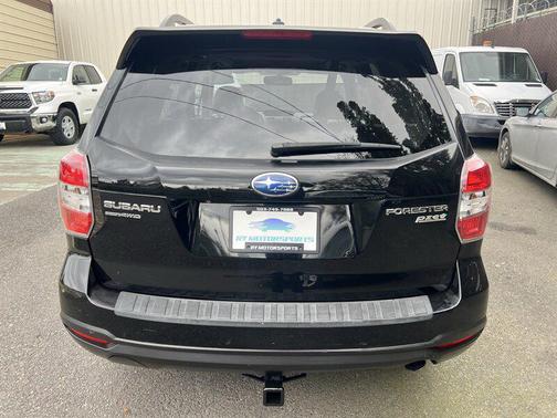 2014 Subaru Forester 2.5i Touring