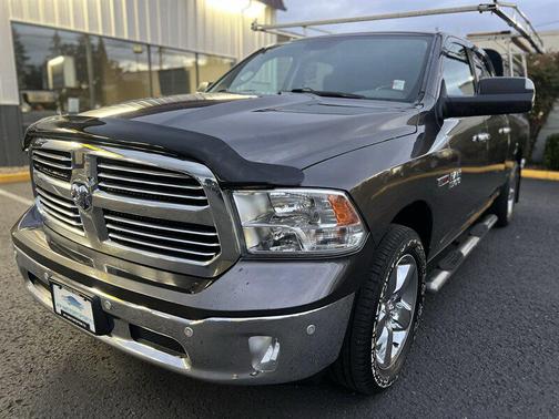 Granite Crystal Metallic Clearcoat 2016 RAM 1500 Big Horn