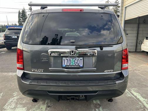 Polished Metal Metallic 2013 Honda Pilot EX-L