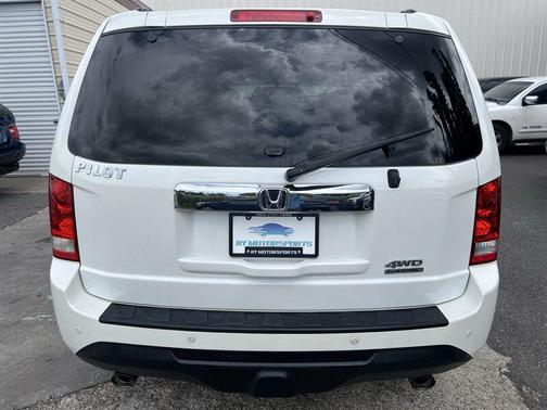 White Diamond Pearl 2013 Honda Pilot Touring