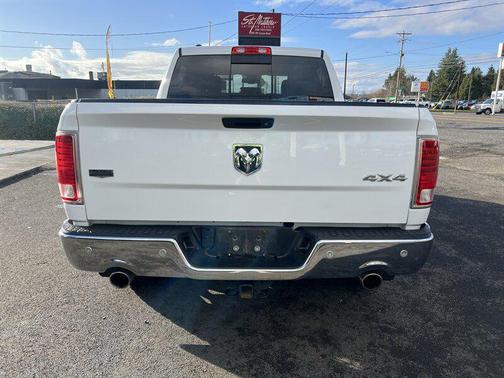 2016 RAM 1500 Laramie