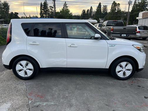 Clear White 2015 Kia Soul EV Base