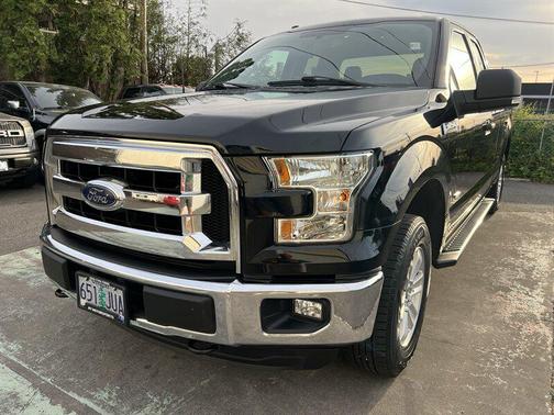 Shadow Black 2016 Ford F-150 XLT