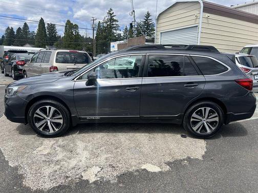 Abyss Blue Pearl 2019 Subaru Outback 2.5i Limited