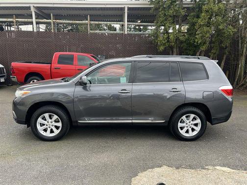 2012 Toyota Highlander Base
