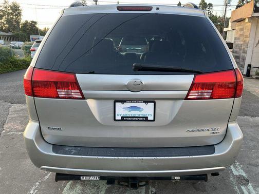 Silver Shadow Pearl 2004 Toyota Sienna XLE Limited