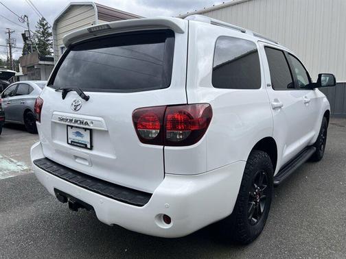 2019 Toyota Sequoia SR5