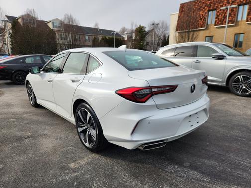 2025 Acura TLX 
