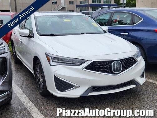 2019 Acura ILX w/Premium Pkg