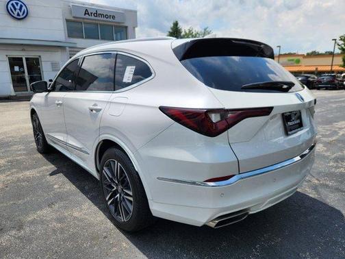 2025 Acura MDX Advance