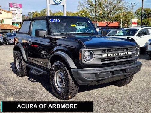 2023 Ford Bronco Base