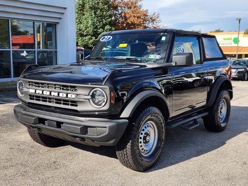 2023 Ford Bronco Base
