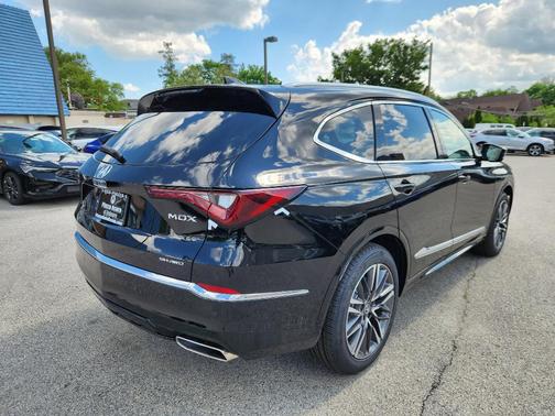 2025 Acura MDX Advance