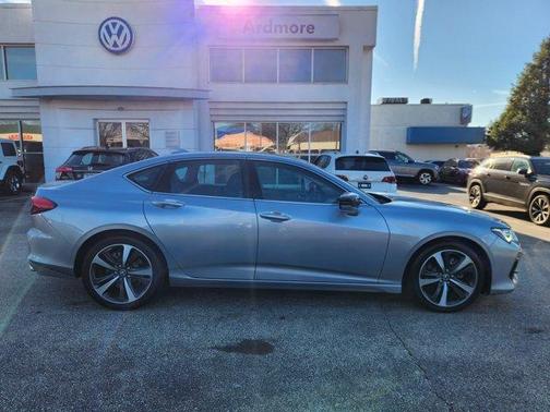 2025 Acura TLX Technology