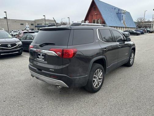 2018 GMC Acadia SLE-2