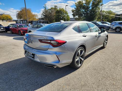 2025 Acura TLX Technology