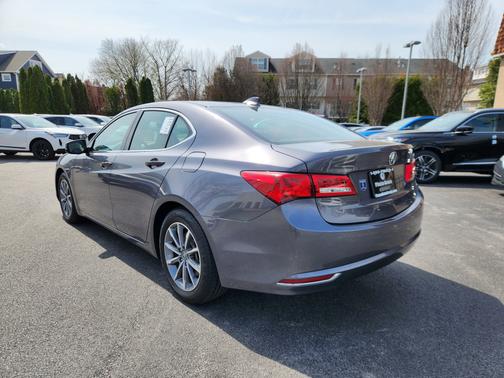 2018 Acura TLX 