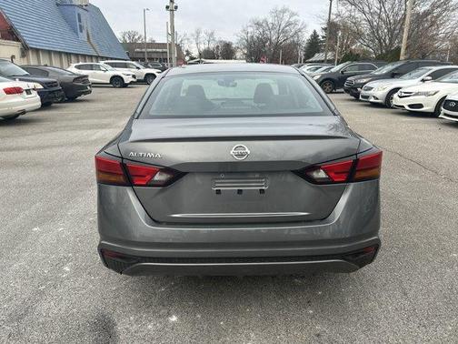 2022 Nissan Altima 2.5 S