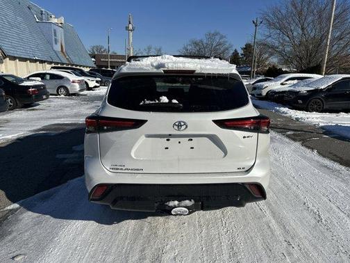 2026 Toyota Highlander 