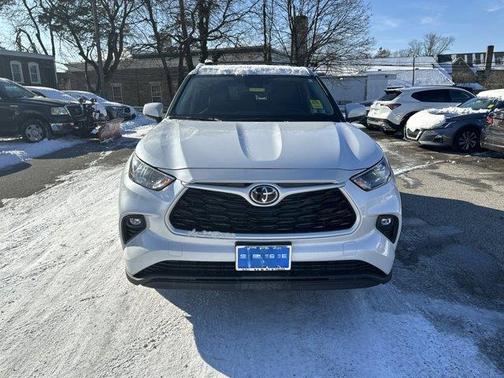 2026 Toyota Highlander 