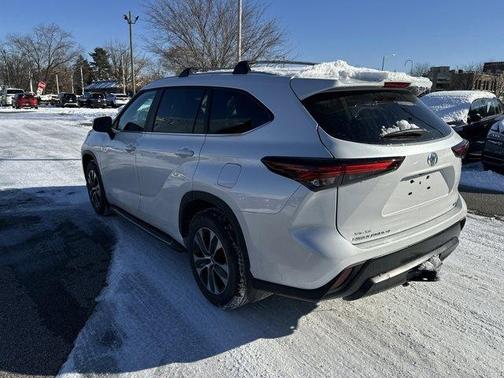 2026 Toyota Highlander 