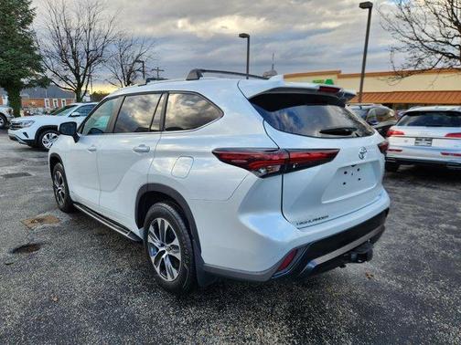 2026 Toyota Highlander 