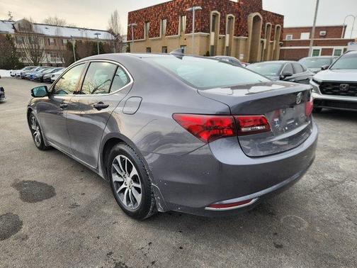 2017 Acura TLX w/Technology Package