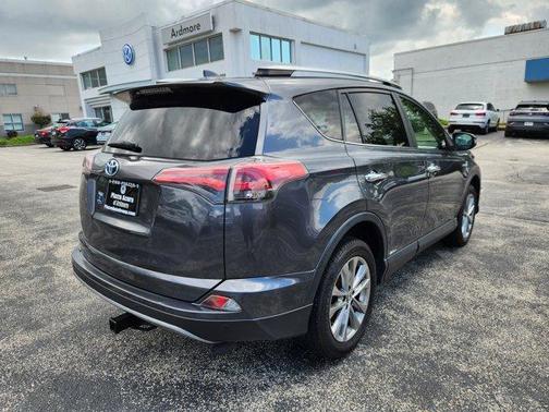 2017 Toyota RAV4 Hybrid Limited