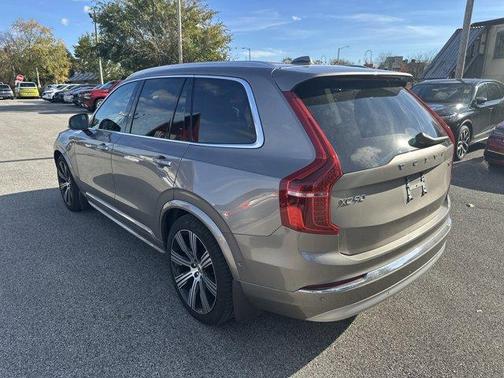 2022 Volvo XC90 T6 Inscription 7 Passenger