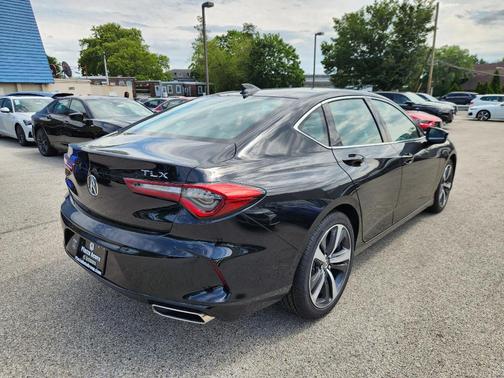 2025 Acura TLX Technology