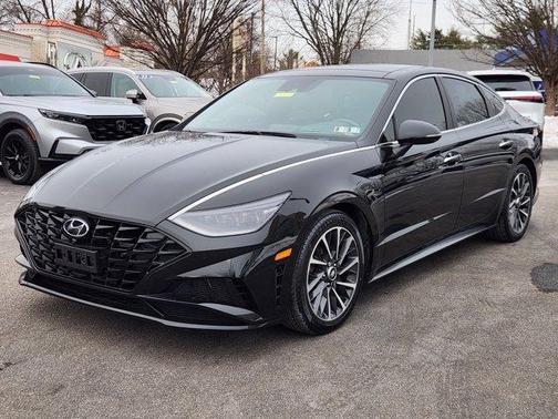 2022 Hyundai SONATA Limited