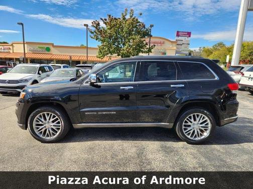 2017 Jeep Grand Cherokee Summit