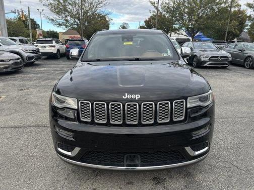 2017 Jeep Grand Cherokee Summit