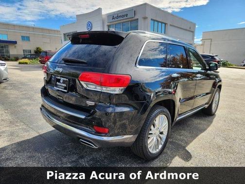 2017 Jeep Grand Cherokee Summit