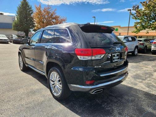 2017 Jeep Grand Cherokee Summit