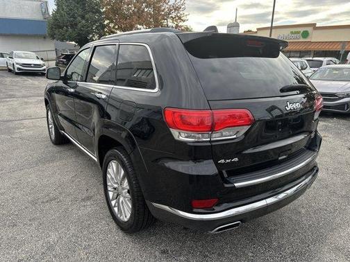 2017 Jeep Grand Cherokee Summit