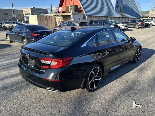 2022 Honda Accord Sport SE