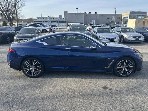 2017 INFINITI Q60 3.0T Premium