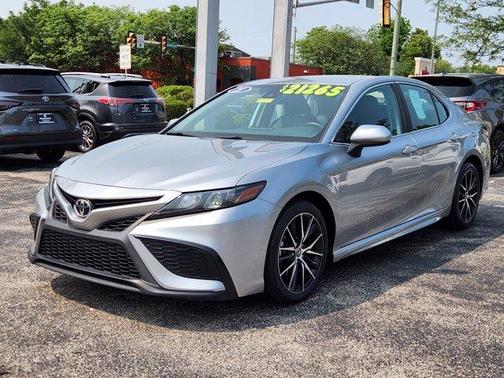 2021 Toyota Camry SE