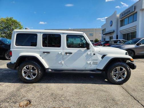 2020 Jeep Wrangler Unlimited Sahara