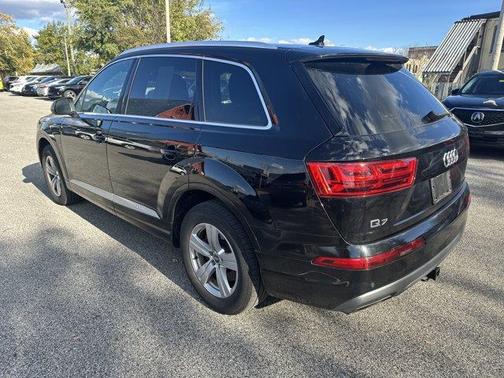 2019 Audi Q7 45 Premium