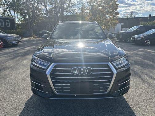 2019 Audi Q7 45 Premium