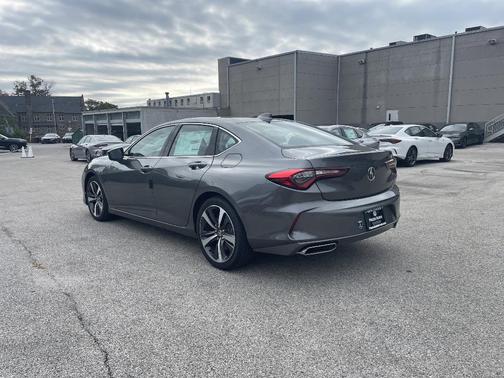 2025 Acura TLX Technology